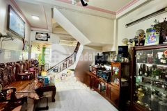 Siêu phẩm bình tân, ngộp nặng,giảm sâu, sát mặt tiền, hxt, 234 m2, 3 tầng, ngang gần 9m,nhĩnh 14tỷ