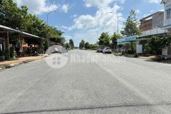 Cho thuê mặt bằng kd vị trí góc 2 mặt tiền sáng đẹp trục chính đường a4 kdc tân phú, tp. cần thơ.