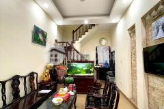 Bán nhà phố giáp nhị hoàng mai, rất gần đường ô tô, 4 tầng nội thất đẹp, giá hơn 7 tỷ.