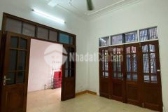 Bán 85m giáp nhị tặng nhà lô góc hoàng mai