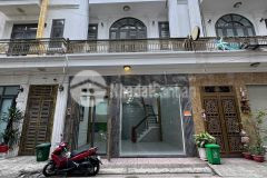 Bán nhà mới xây liên khu 4 5 dt 54m2, 4 lầu, 4pn, 4wc giá 5,6 tỷ