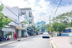 Bán nhà 2 lầu mặt tiền đường 12m kdc bùi minh trực p.5 quận 8