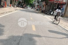 Trục chính tổ 25 thị trấn đông anh dt 80m² mt 5m kinh doanh ô tô tránh