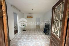 Cho thuê căn hộ tập thể thành công ba đình, 3 ngủ, sân rộng trước nhà