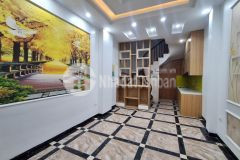 Bán nhà đàm quang trung,phố trạm 5 tầng,3040m oto đỗ cổng nhỉnh 7 tỷ