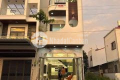Bán nhà mặt tiền thiết kế luxury tại bến lức long an