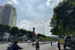 Bán nhà gò vấp, hẻm xe hơi phạm văn đồng, gần đhcn4, 104m², 3 tầng, 7.7 tỷ tl