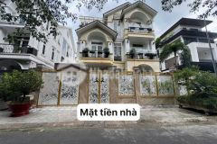 Bán biệt thự compound khu dân cư gia hòa. dt 15 x20 h4 tầng. giá 35 tỷ