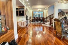 Xa la nhà phân lô 2 mặt tiền, vỉa hè rộng, ô tô đỗ cửa, tiện ích ngập tràn, 50m2, hơn 16 tỷ