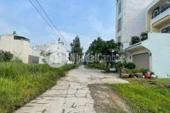 Bán nền thổ cư đường số 10, khu dân cư 135, thị trấn bến lức dt 132m2 giá 3,3 tỷ