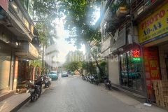 Mặt phố phan đình giót thanh xuân, 2 ô tô tải tránh vỉa hè, 51m2, mặt tiền 7.6m, 20 tỷ.