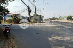 Chính chủ bán gấp lô đất đẹp tại bến lức gần quốc lộ 1a, giá tốt cho khách chốt nhanh