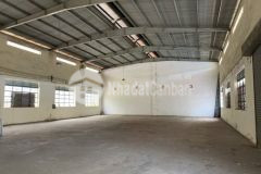 Cho thuê nhà kho 500m2 tại hoà xuân, sẵn điện 3 pha, giá 23 triệu