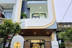 Cần bán gấp nhà rộng thiết kế hiện đại tại bến lức