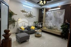 Bán nhà phố kim ngưu hai bà trưng, gần mặt ngõ thông, 5 tầng mặt tiền rộng, nội thất đẹp.