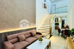 𝐂𝐡𝐨 𝐓𝐡𝐮𝐞 nhà mặt tiền trần cao vân đoạn cuối dt 70m2 ngang 3,2m 2pn 3wc