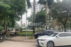 Bán nhà cô nhuế ngay sát resco 39m 6 tầng thang máy lô góc. giá 9.55 tỷ