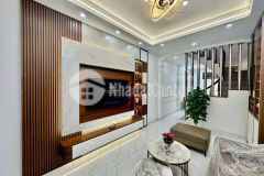 Bán nhà phố kim giang hoàng mai rất gần mặt phố, ngõ thông ô tô sát cửa, nhà đẹp ở ngay.