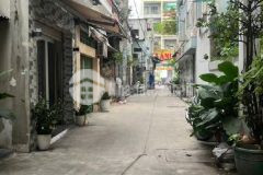 Khu vực hiếm nhà bán 3 tầng 30m2 chỉ 5,2 tỷ xem là chốt