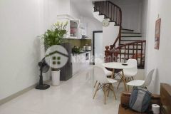 Bán nhà phố trường lâm, phường việt hưng, long biên 33m2, 5t giá 6,3 tỷ ô tô cách 15m