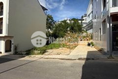 Bán đất sổ riêng đường nhựa ô tô tránh nhau giá chỉ 7 tỷ