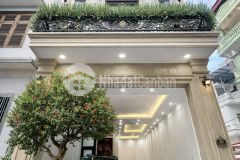 Bán nhà vương thừa vũ ô tô tránh gara 2 xe 7 chỗ thang máy nhà đẹp vừa ở vừa kinh doanh