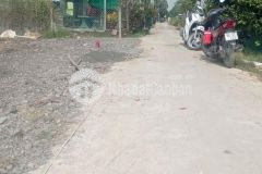 Bán đất xã long khê, cần đước đường beton xe ba gác dt 550m2 có 225m2 thổ giá 1,99 tỷ