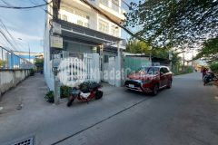 Bán nhà góc 2 mt hẻm xe hơi huỳnh tấn phát nhà bè