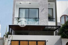 Bán nhanh nhà 1 trệt 1 lầu đường võ công tồn, bến lức, 3,3 tỷ, shr