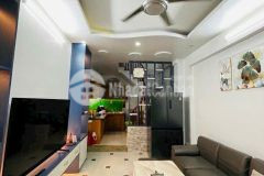 B.á.n n.h.à hoàng mai vài bước chân ra phố lê trọng tấn. zá hạt rẻ sổ vuông