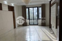 Cho thuê nhà 2 ngõ ô tô trung kính mạc thái tổ cầu giấy 45m x 7t thang máy giá 35tr