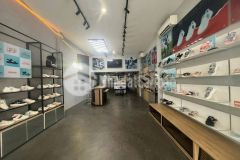 𝐂𝐡𝐨 𝐓𝐡𝐮𝐞 nhà 2 tầng ngay ngã tư hùng vương diện tích 115m2 ngang gần 6m