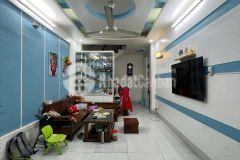 Bán nhà phố yên hòa 6 tầng 5 phòng ngủ 3 vệ sinh