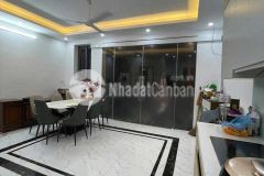 Gấp nhà đẹp đầu ngõ trương định, hbt giá 9 tỷ, 35m2x5t, ngõ gần