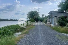 Bán đất mt sông vàm cỏ đông, xã thạnh lợi tdt 2833m2 có 300m2 thổ giá 5,3 tỷ