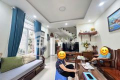 Phú nhuận, giáp phan xích long, lô góc 2 mặt hẻm, ko lg, 2 tầng, 45m2, ngang 4.2m, 6.4 tỷ