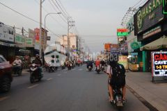 Hiếm có khó tìm 2 căn nhà mặt tiền nguyễn ảnh thủ ngang 10.5m 317m² chỉ 25.8 tỷ