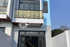 Bán gấp nhà ở long hòa mặt tiền vừa hoàn công