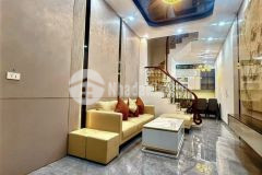 Bán nhà đẹp ở ngay phố ngọc khánh ba đình 38m 5t nhỉnh 9 tỷ.