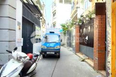 Ô tô đỗ cửa, nhà đẹp giá tốt, 4 tầng 5pn 70m2 4.6 x 16, nhỉnh 9ty