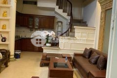 Quan hoa cầu giấy, 33m2, 6 tầng ở ngay, sổ vuông mặt tiền 4.4m