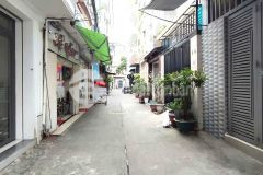 Hẻm ôtô huỳnh văn bánh, 3 tầng 2pn master gần 30m2, giá nhỉnh 5ty