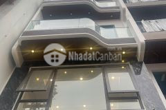 Nhà đẹp nội thất xịn ô tô vào nhà cạnh phố sài đồng dt 53m2. giá 16.2 tỷ