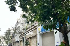 Bán nhà nguyên bản 4 tầng 90m2 mặt tiền 6m đường 11m khu hải pháttrâu quỳgia lâm.