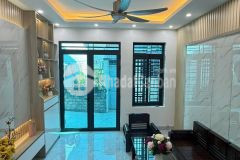 Bán căn nhà 2 tầng ngõ phố lê viết hưng, ph ngọc châu, tp hd, 51m2, mt 4m, 3 ngủ, 2vs