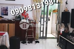 Nhà đẹp tặng ntcc quận 10 shr giao ngay.