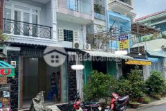 Chỉ 6 tỷ 390 nhà 2 tầng mt phùng tá chu quận bình tân