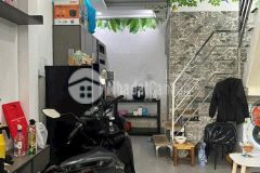 Hiếm có khó tìm nhà 1 trệt 1 lầu hẻm đường 339 phước long b chỉ 2,85 tỷ tl