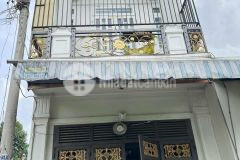 Nhà 2 tầng đúc btct ô tô đỗ cửa gần mặt tiền huỳnh thị hai chỉ 4.5 tỷ