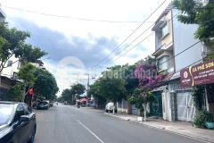 Bán lô góc 2 mặt tiền, đường phùng hưng phước long, phường nam nha trang